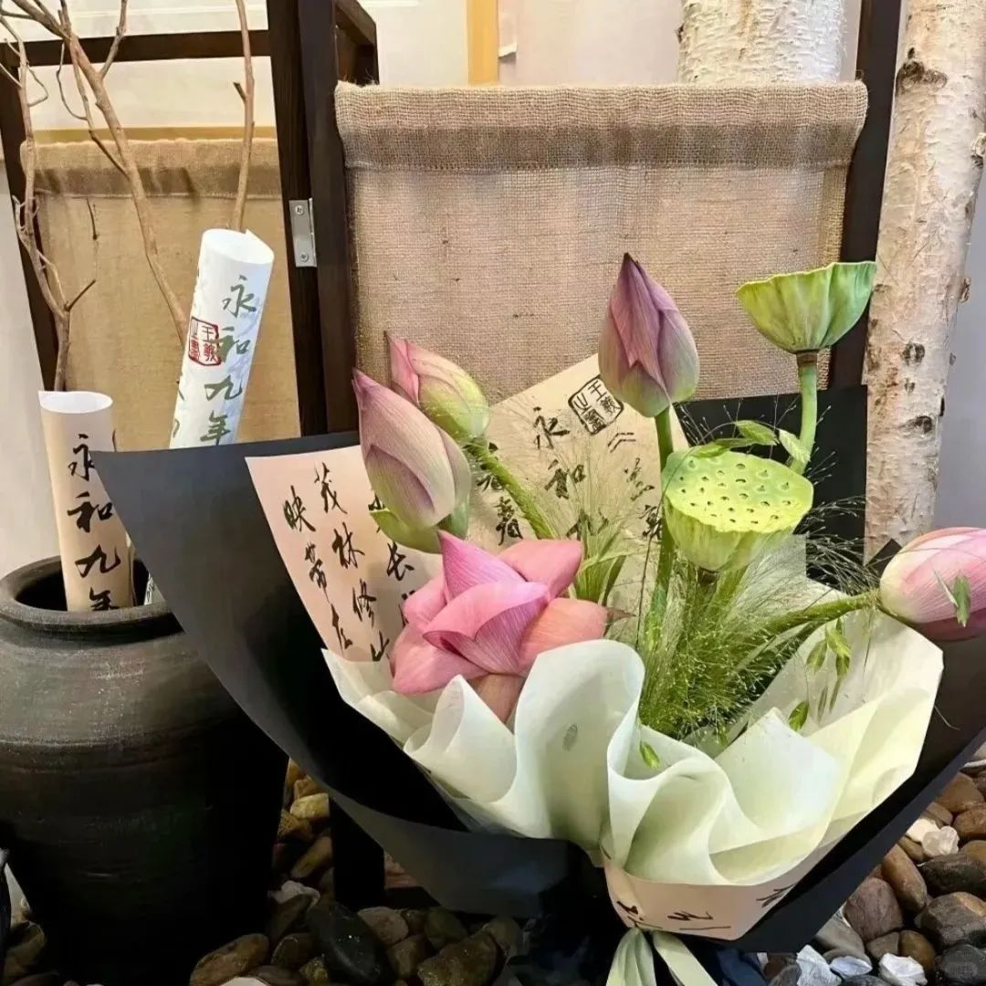 ②话题《語錄》封面