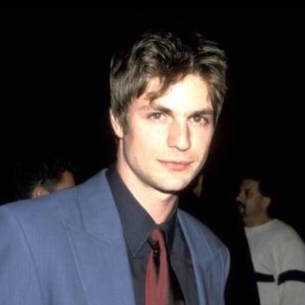 Is gale harold married