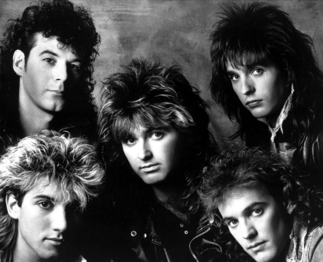 Honeymoon Suite
