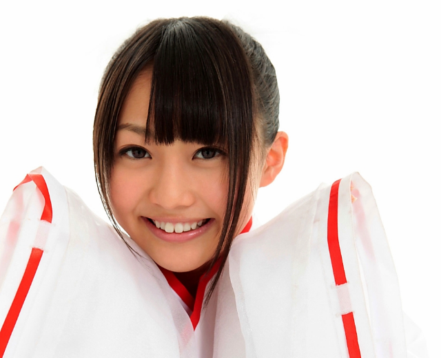 YURIA