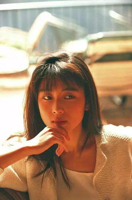 坂井泉水婚纱照_坂井泉水高清图片