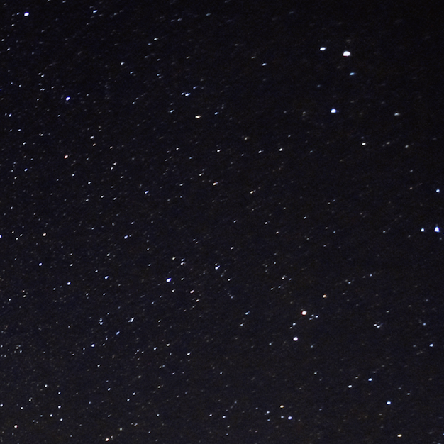 彻夜萤火封面