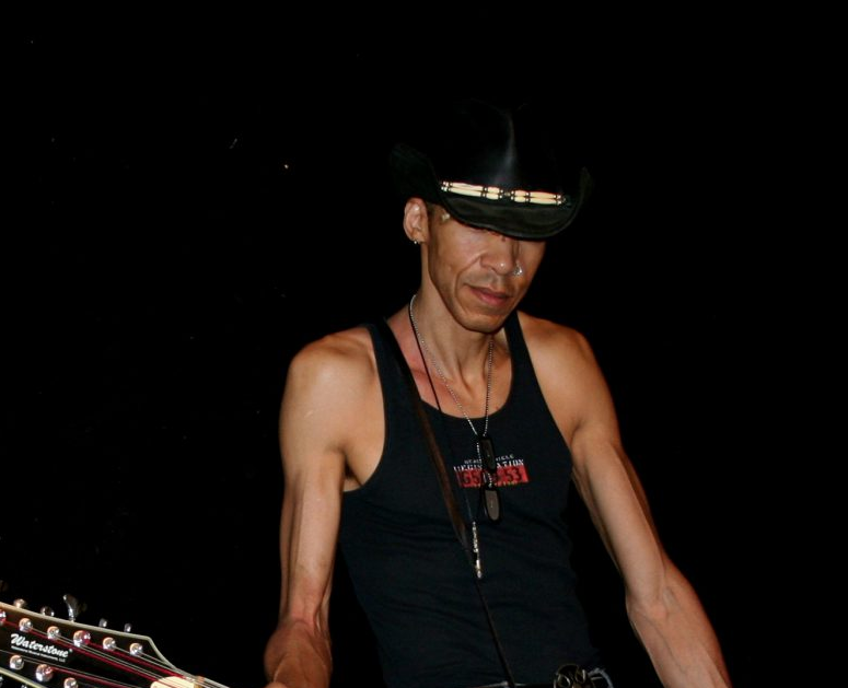 Dug Pinnick