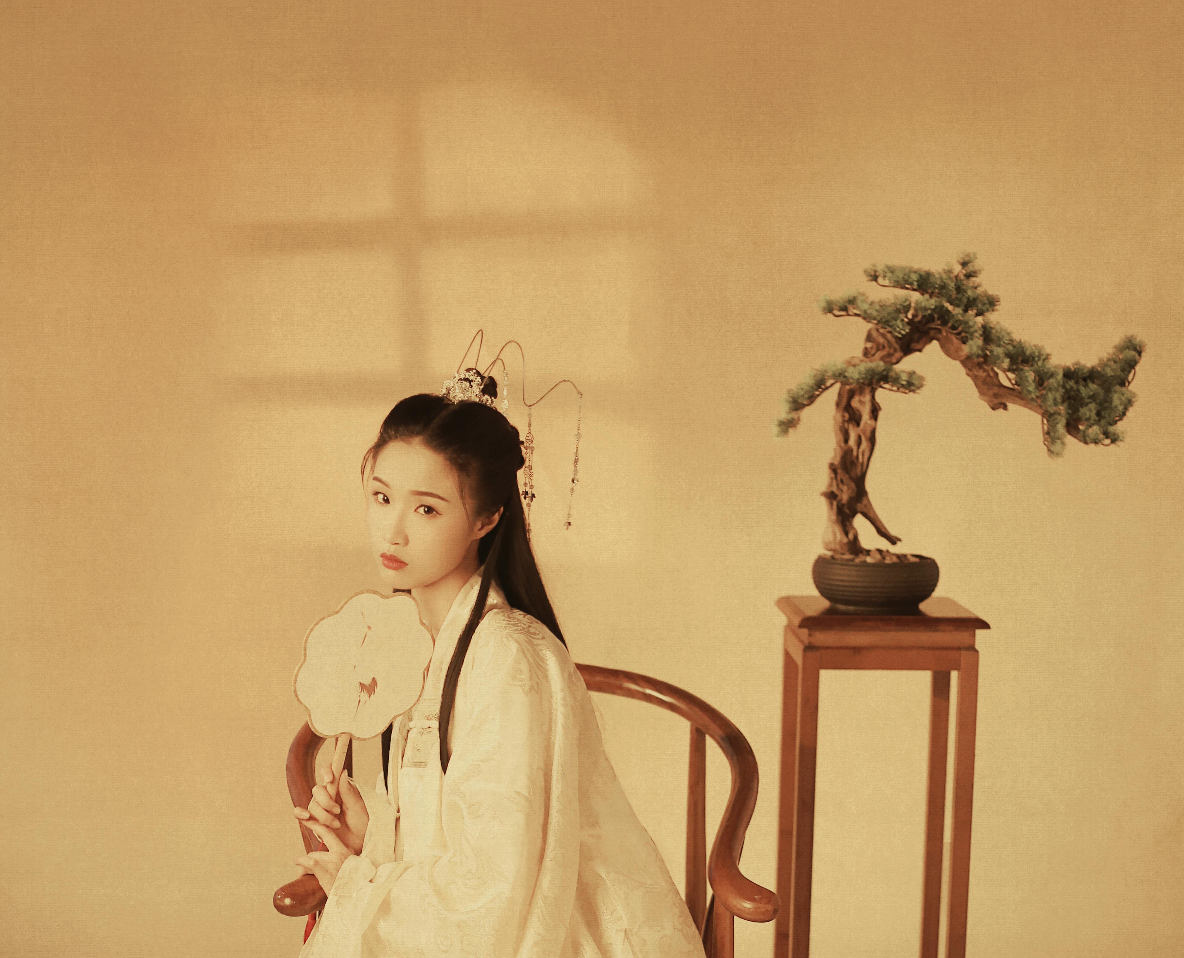 赵方婧
