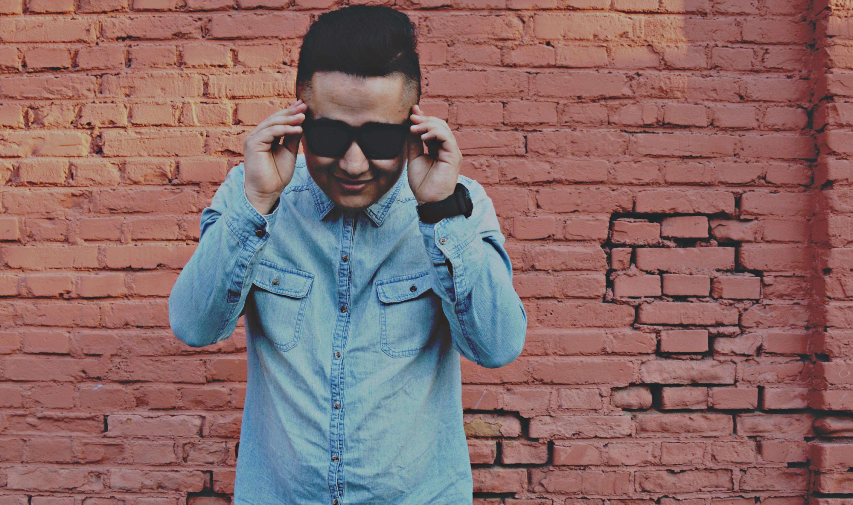 美丽新疆（ay guzal xinjiang）（翻自 民间）