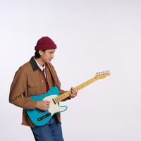 Phum Viphurit资料,Phum Viphurit最新歌曲,Phum ViphuritMV视频,Phum Viphurit音乐专辑,Phum Viphurit好听的歌