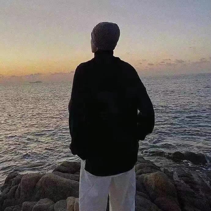 棕旨封面