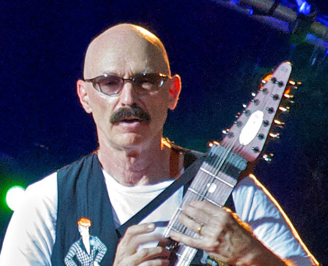 Tony Levin