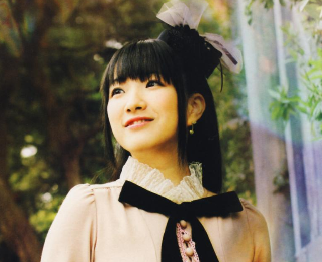 新谷良子