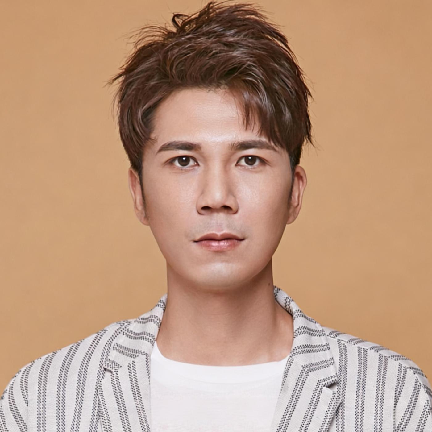等你回来 (伴奏)封面