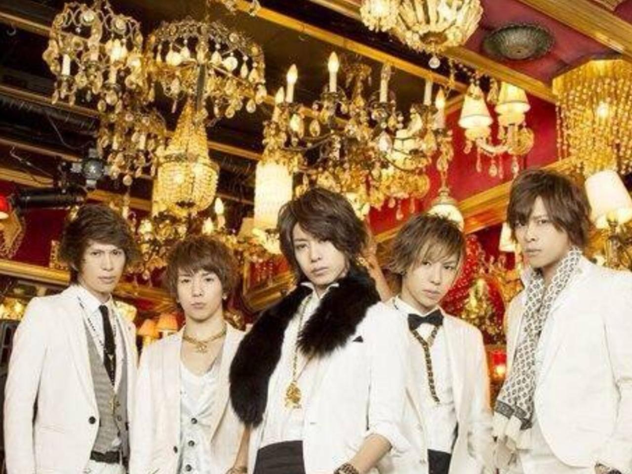 VIVID