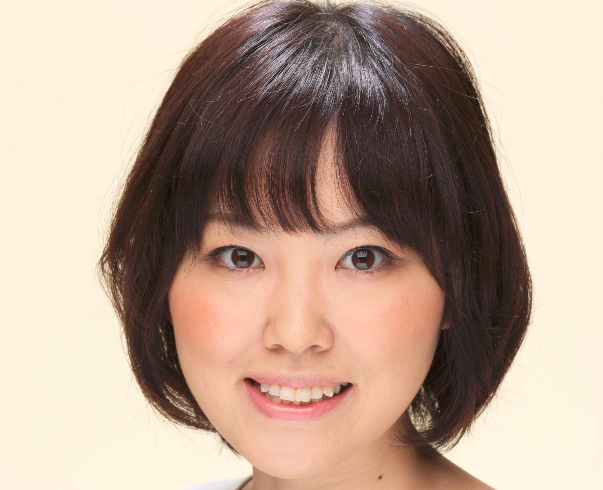 三宅麻理恵