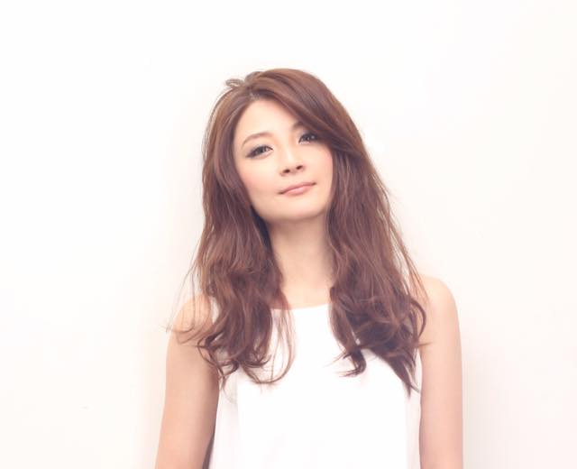 AYUMI KAWAKITA