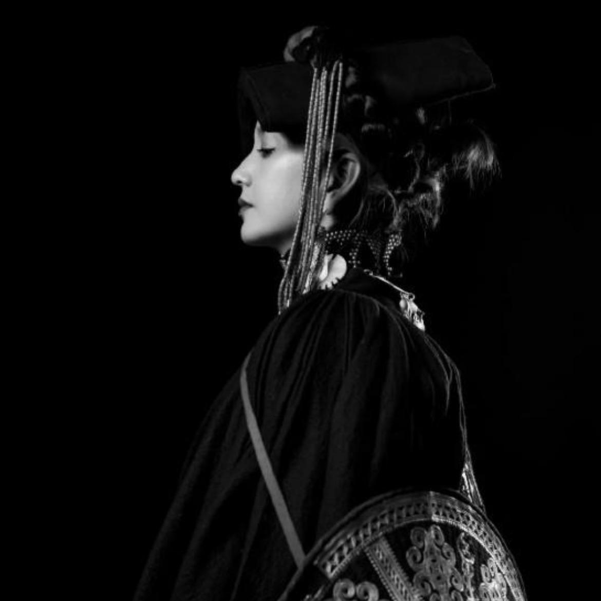 ꆪꉙꑛꆀ ꂵꇙꉓ（孜莫格尼）