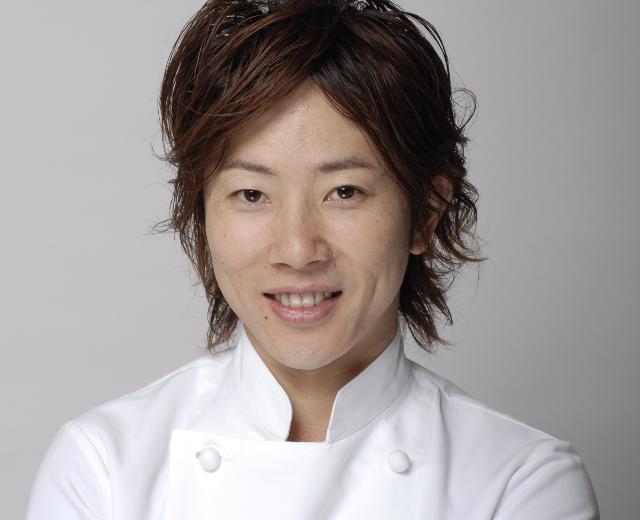 川越达也
