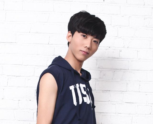 佑杰