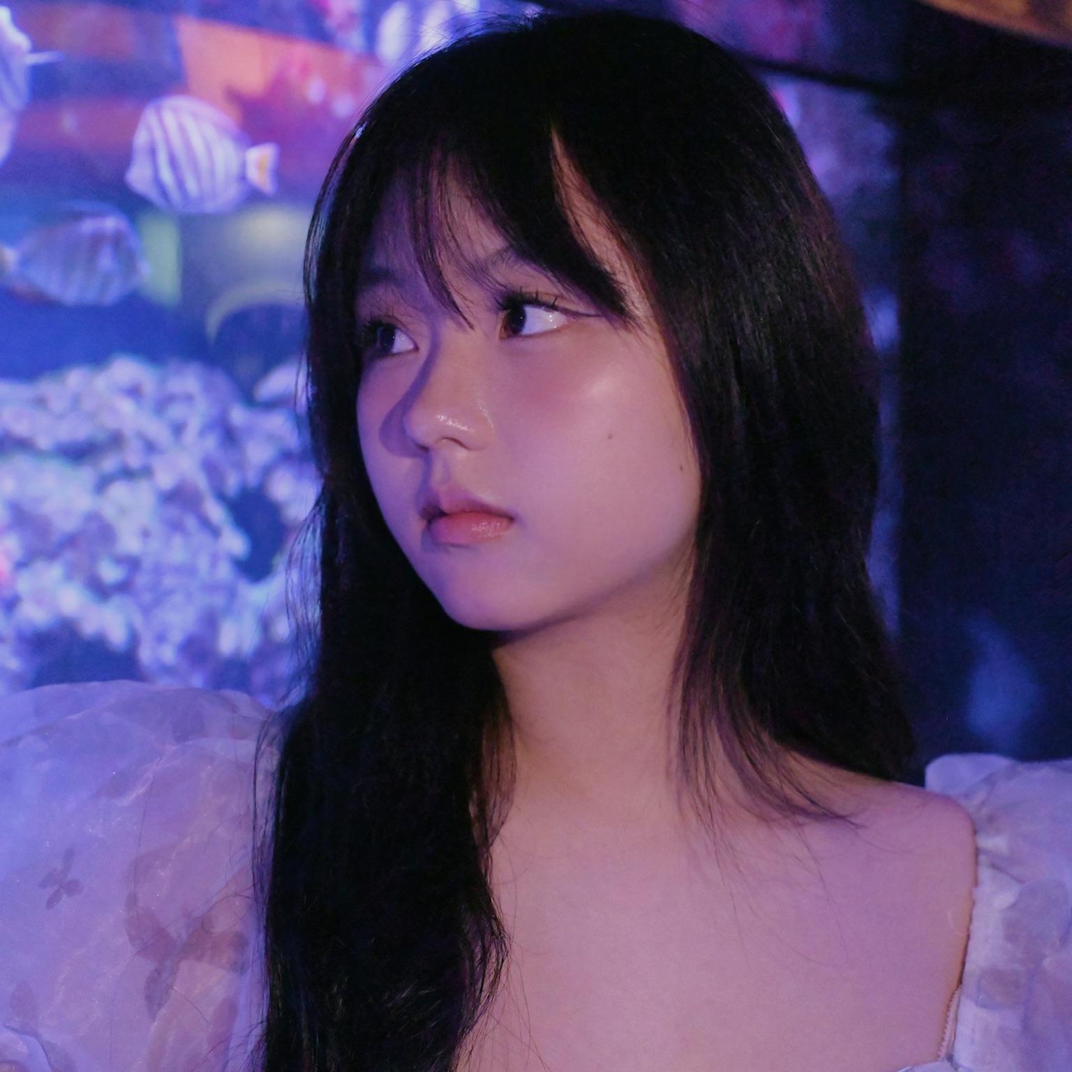 Jialu Wang