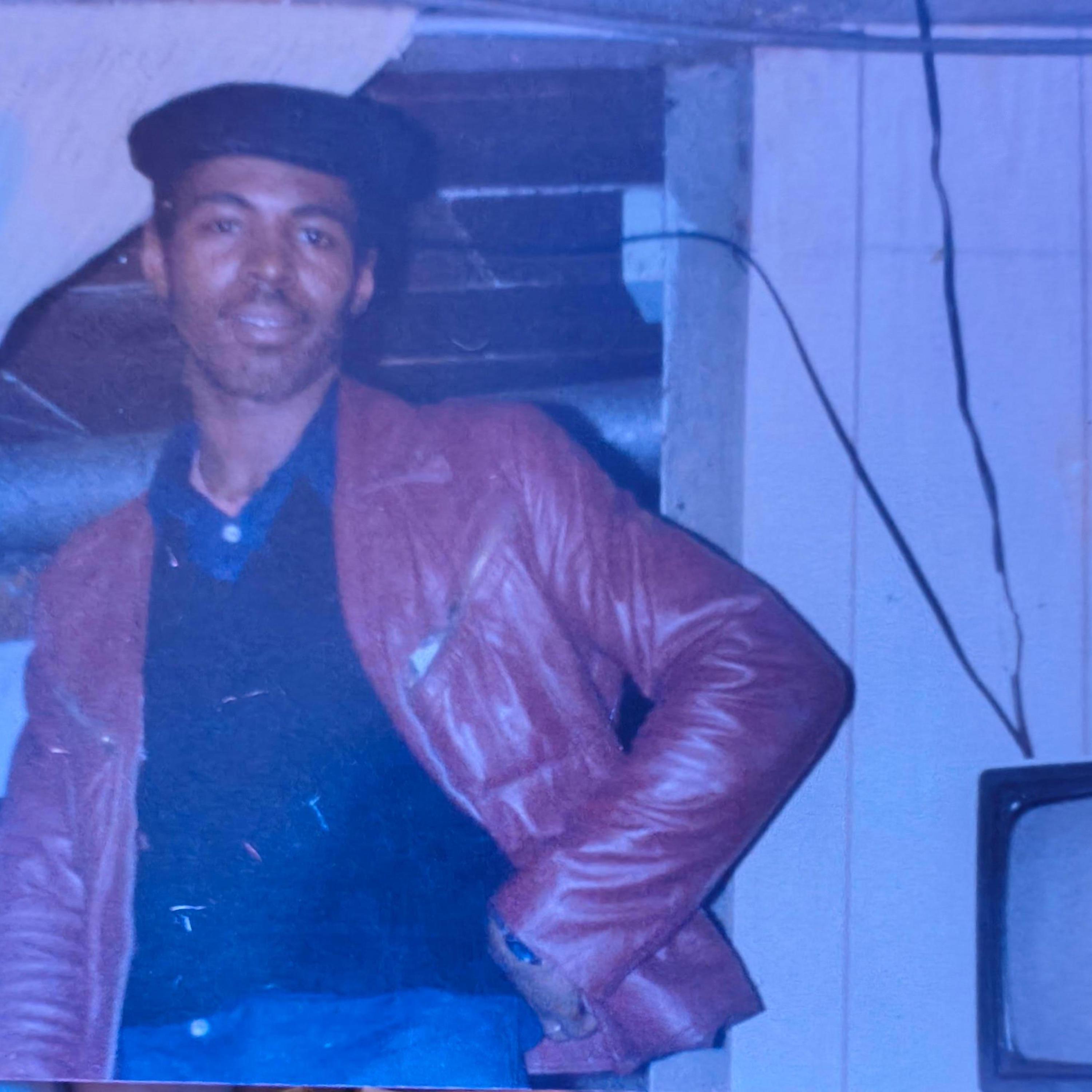 IIlinois (feat. McKnucklez)