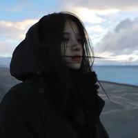 回忆总是慢动作（热播伴奏）
