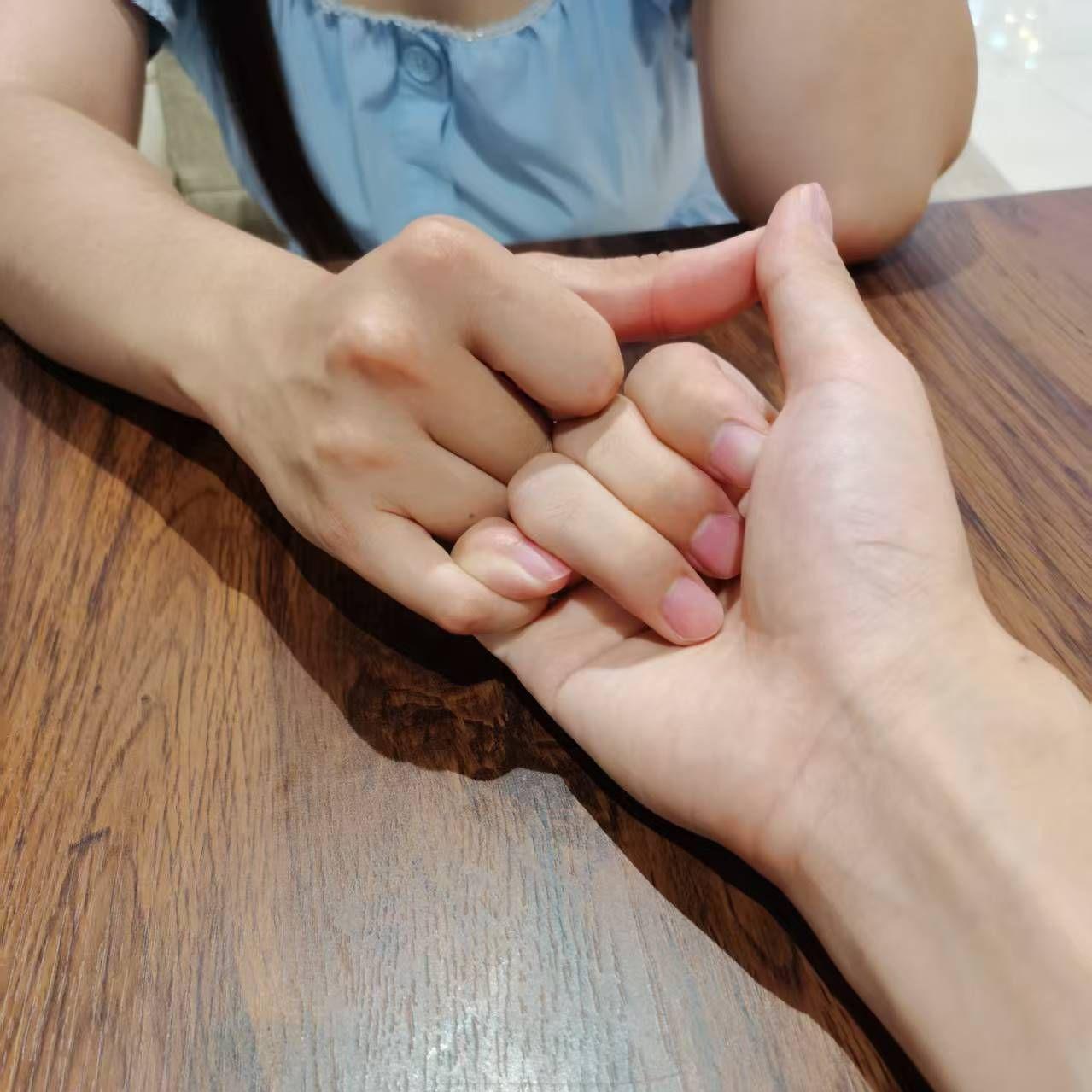 藏在星星里的浪漫封面