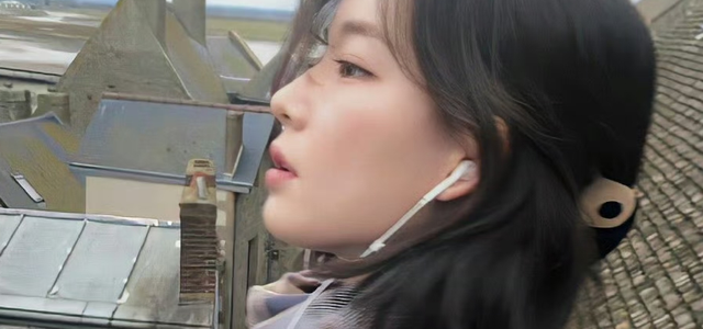 周深深头像