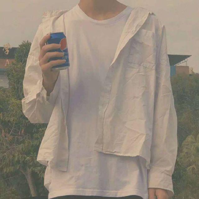 这个年纪封面