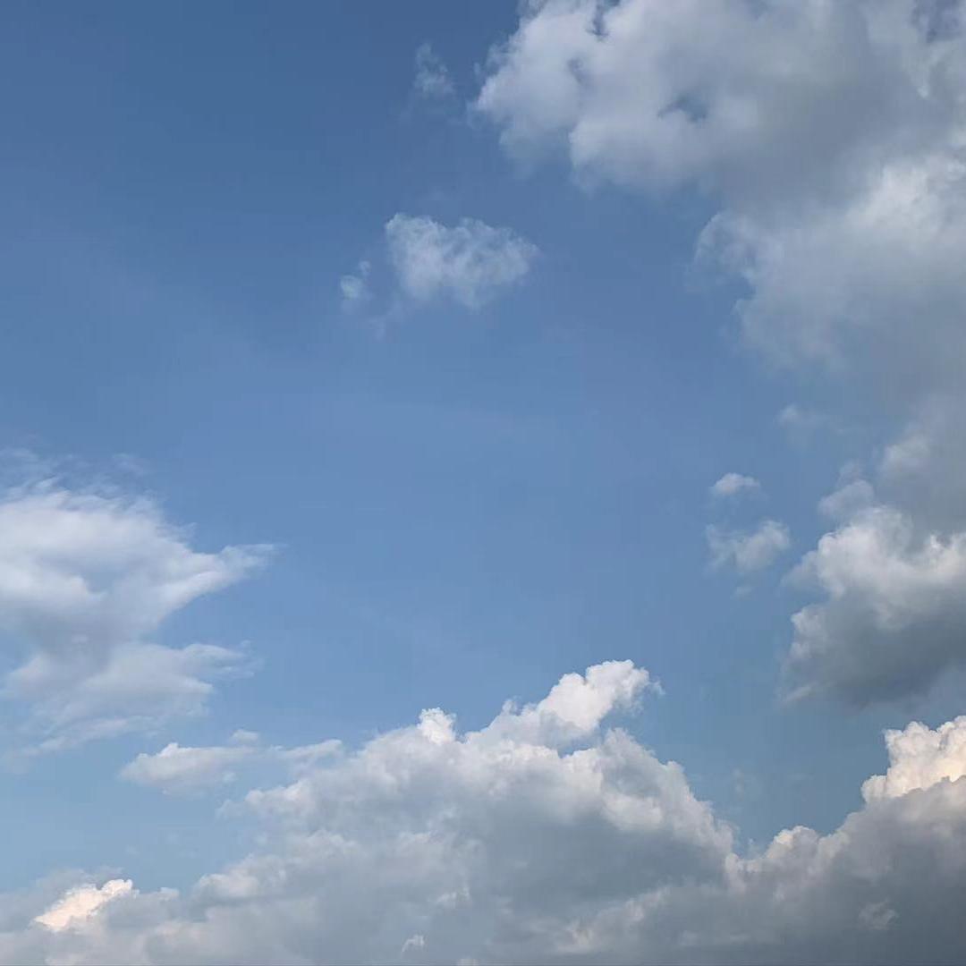 千翻儿【王齐铭】.mp3封面
