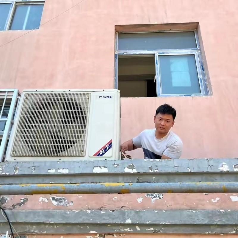 我记得你眼里的依恋 (徘徊在起风的午夜) (1.1x DJ 王小龙版)