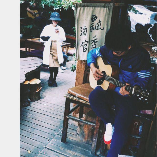 song-img
