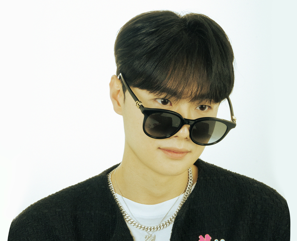 Loeyn (로엔)