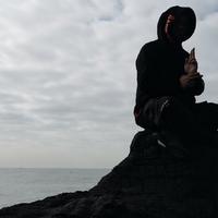 易昂资料,易昂最新歌曲,易昂MV视频,易昂音乐专辑,易昂好听的歌