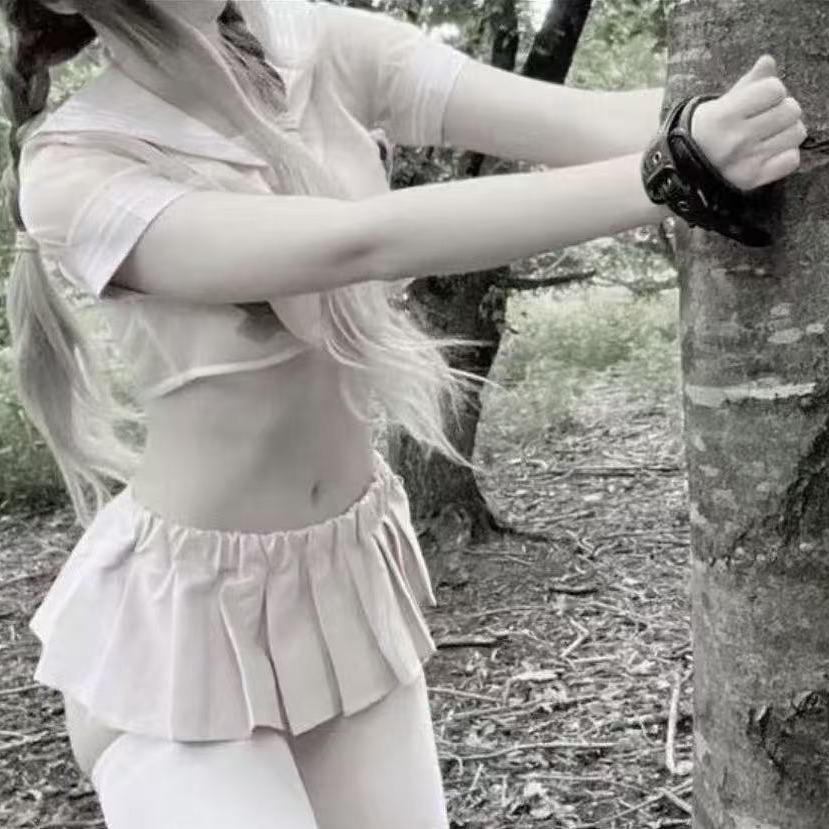 在无爱之森吶喊。