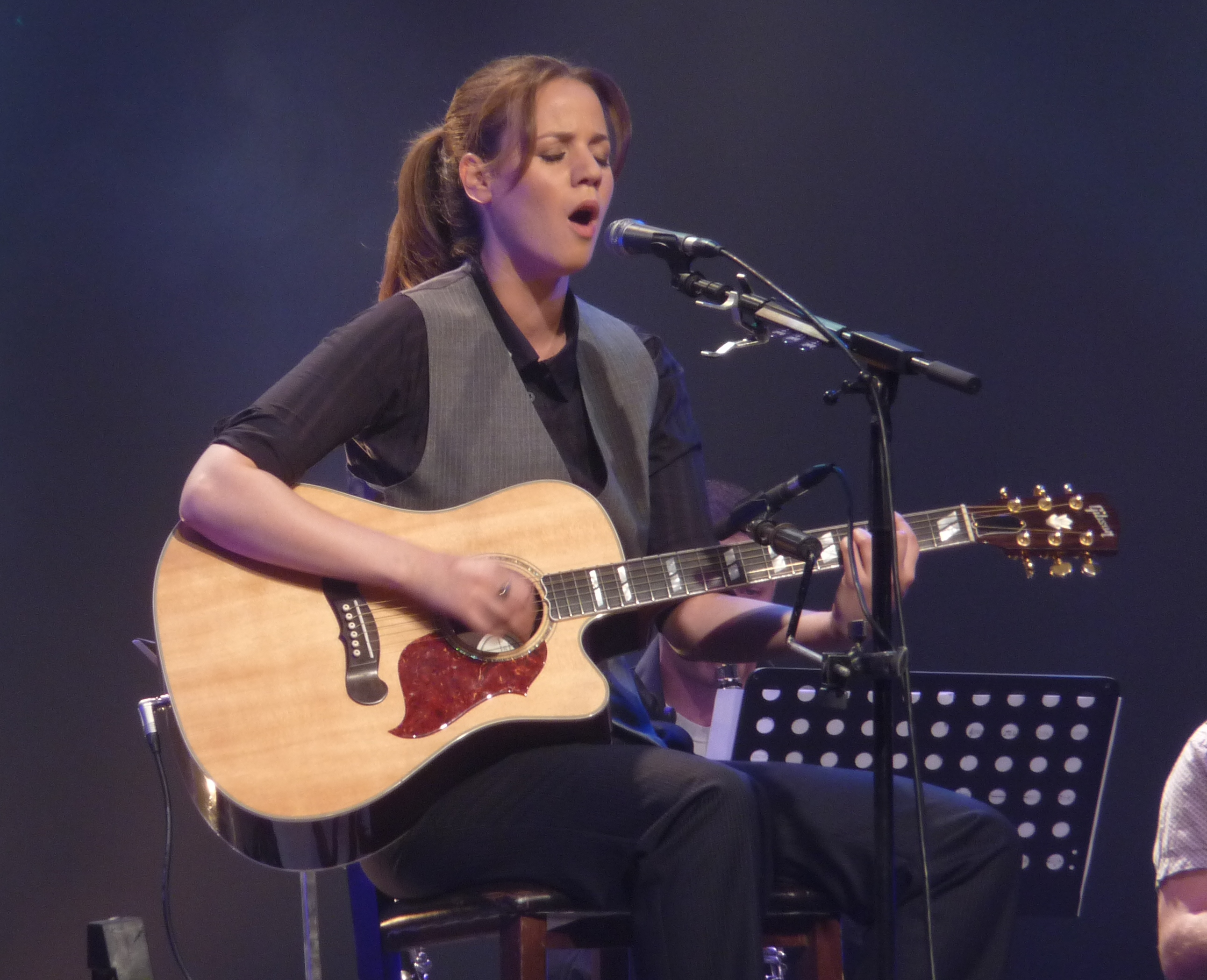 Rona Kenan