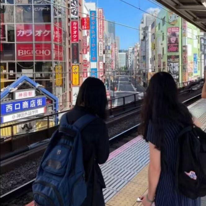 互相依恋是虔诚祷告