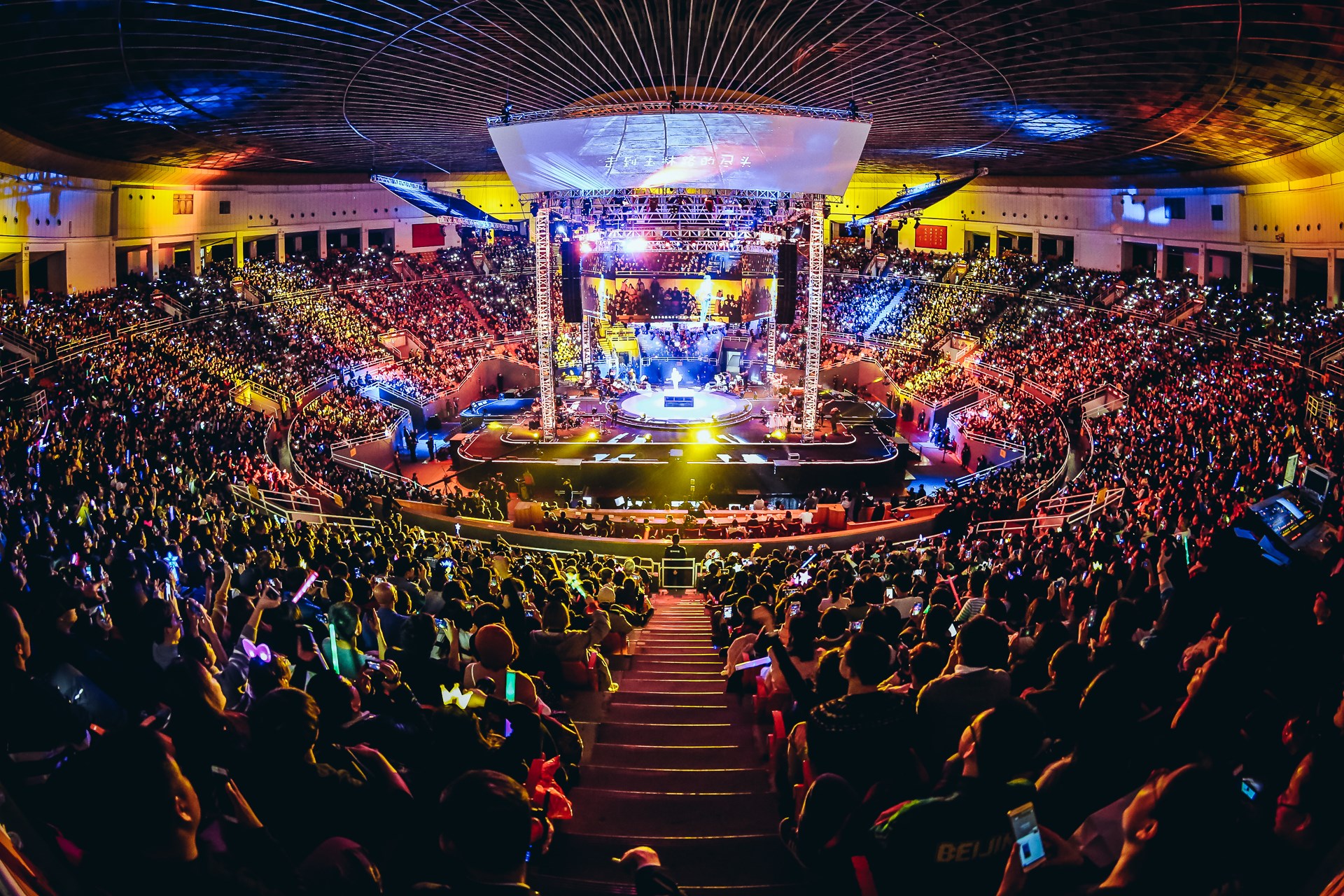 赵雷,他会静下来,但不会沉下去