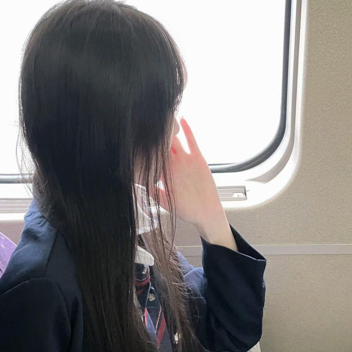 黑暗的尽头一定有光封面