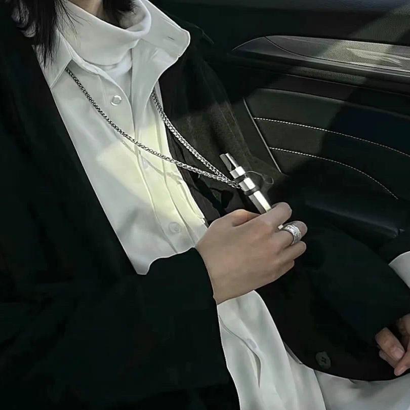 歌命者乐队-悦音Music - 狗尾草封面