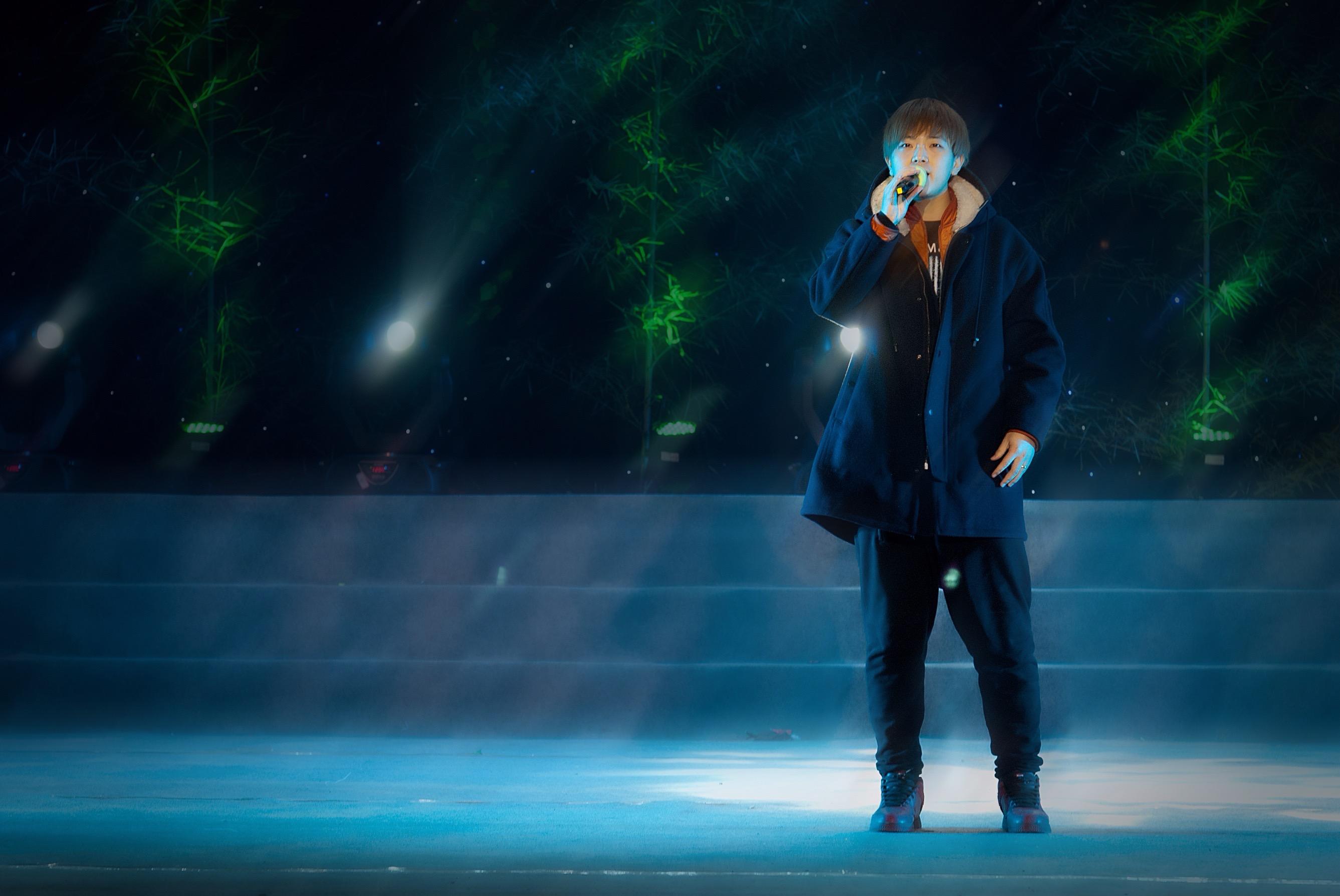 song-img