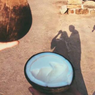 我又开始想你了，忍不下去。