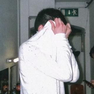 僻城孤影|当你选择孤身孑立一人时