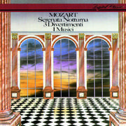 Mozart: 3 Divertimenti; Serenata Notturna