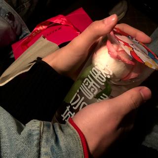 无论以后或者现在，我都希望我的身边是你