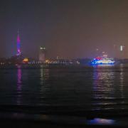 十月二十八日作于武昌江滩