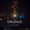 GRUZMUS - Girls on the Beach