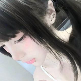 你的爱里充斥着谎言和欺骗 你总有各种苦衷