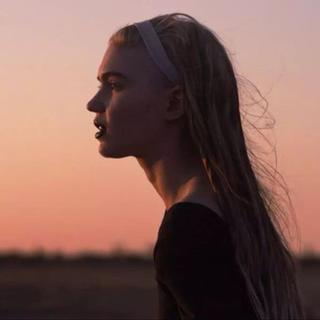 黄昏时刻:适合下班坐公交时听的电音