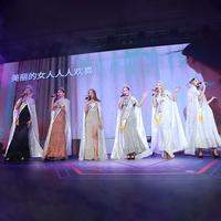 女人何不好好爱自己 (B调女伴奏)