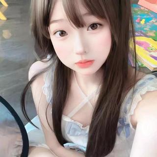 当你握着我的手 我拥有一整个宇宙