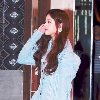 韩·半糖少女的甜品屋