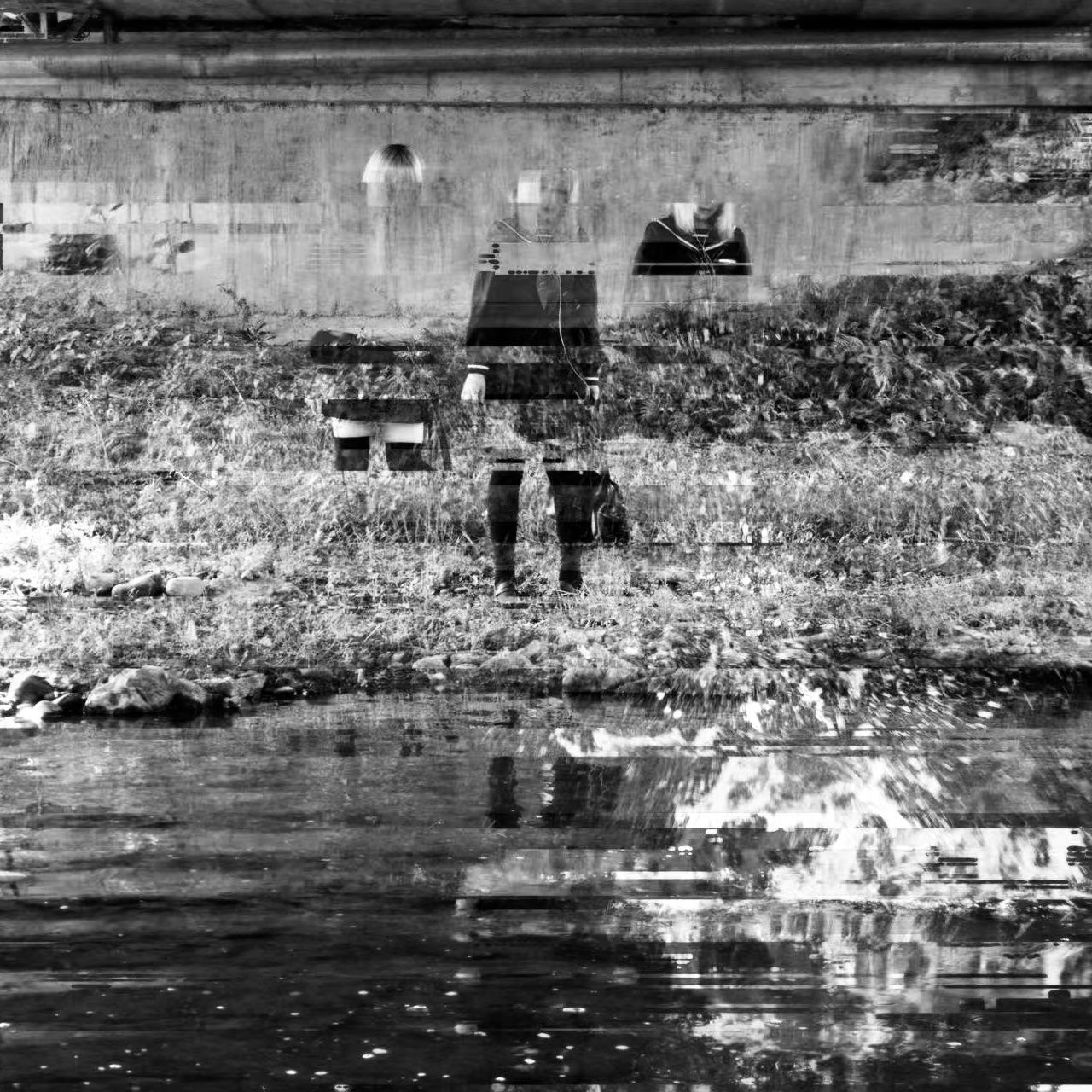 那天晚上我做了个血淋淋的梦.mp3